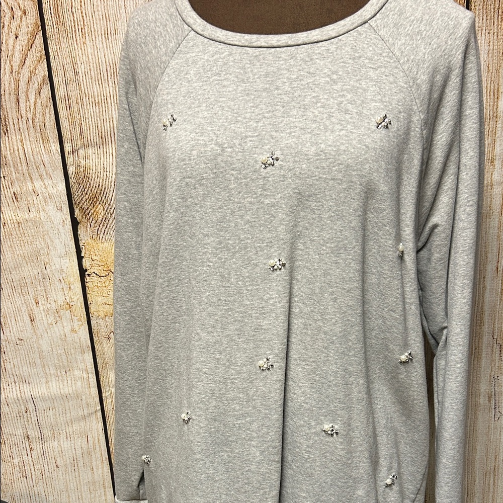 LOFT Light Gray Embellished Raglan Long-Sleeve Top